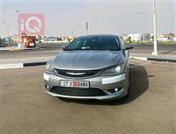 Chrysler 200